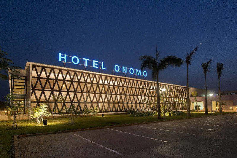 Onomo Hotel Abidjan Esterno foto